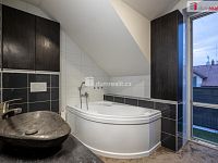 Prodej krásného 5+kk, ŘRD, Veltrusy.   - 29