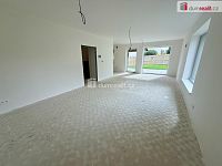 Prodej novostavby rodinného domu s technickou budovou, Tečovice - 10