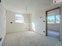 Prodej RD ve Vědomicích - Kuchyně 