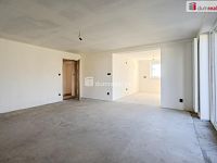 Prodej RD ve Vědomicích - Obývací pokoj