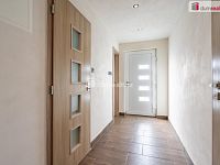 Prodej RD ve Vědomicích - pohled na vchodové dvěře