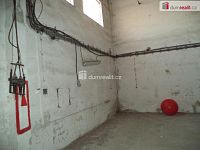 Pronájem haly v O- Zábřehu o vel. 700m2 ke komerčnímu využití - 11