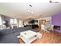 Dvougenerační dům 6+kk, 261 m2, pozemek 1081,5 m2, Praha - Lochkov - 10