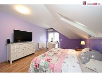 Dvougenerační dům 6+kk, 261 m2, pozemek 1081,5 m2, Praha - Lochkov - 21