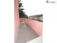 Nově zrekonsturovaný byt 3+kk, 94,44 + balkon 5,34 m2 + terasa 14,53 m2, sklep, garáž, TOP STAV, Praha 9 - Prosek - 17