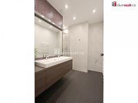 Nově zrekonsturovaný byt 3+kk, 94,44 + balkon 5,34 m2 + terasa 14,53 m2, sklep, garáž, TOP STAV, Praha 9 - Prosek - 28