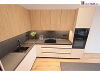 Nově zrekonsturovaný byt 3+kk, 94,44 + balkon 5,34 m2 + terasa 14,53 m2, sklep, garáž, TOP STAV, Praha 9 - Prosek - 7