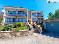 prodej bytového domu 470 m2, pozemek 1814 m2, Stradonice, okr. Kladno