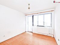 prodej bytového domu 470 m2, pozemek 1814 m2, Stradonice, okr. Kladno - 20