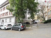 Komerční objekt ve vnitrobloku ulic Šmeralova Sokolovská v Rybářích  - 29