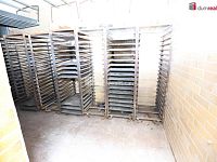 Komerční objekt vhodný na přestavbu na bytové jednotky ve vnitrobloku ulic Šmeralova a Sokolovská v Rybářích  - 14