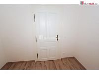 Světlý byt 2+kk, 60 m2, po rekonstrukci, 1.patro, OV, Praha 2 - Nusle - 9