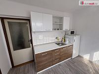 exkluzivní pronájem prostorného udržovaného domu se zahradou ČB - U Cihelny - 9