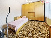 RD 2 x 3+1 s garáží, sklepem, dílnou a studnou. - 18