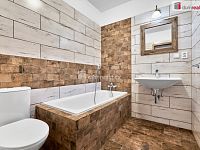 Prodej rodinného domu v Hroznětíně - 11