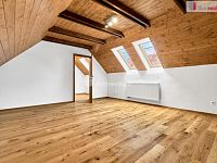 Prodej rodinného domu v Hroznětíně - 16