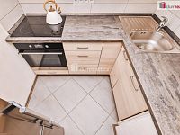 Prodej bytu 2+kk 50m2 cihla OV P-8 U libeňského pivovaru - 12