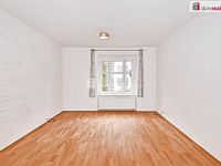 Prodej bytu 2+kk 50m2 cihla OV P-8 U libeňského pivovaru - 8