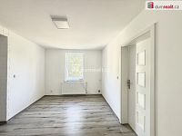 Komfortní bydlení 3+kk – nově zrekonstruovaný byt v Děčíně s vlastním parkováním - 7