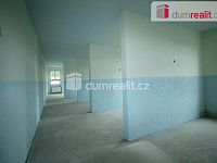 Ubytovací zařízení vhodné k provozování hotelu či ubytovny s pozemkem v Nové Halži u Aše - 7