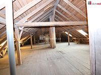 Ubytovací zařízení vhodné k provozování hotelu či ubytovny s pozemkem v Nové Halži u Aše - 26