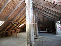 Ubytovací zařízení vhodné k provozování hotelu či ubytovny s pozemkem v Nové Halži u Aše - 27