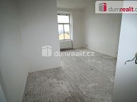 Dům vhodný k ubytování s parkovací plochou pro až 50 automobilů u Aše - 14