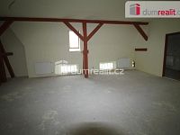 Dům vhodný k ubytování s parkovací plochou pro až 50 automobilů u Aše - 6