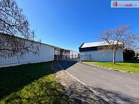 Pronájem komerčních prostor o výměře 342 m2: sklady, garáže, kanceláře v Uherském Hradišti  - 2