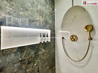 Luxusní byt 3+kk s terasami, GS a sklepem - 17