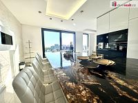 Luxusní byt 3+kk s terasami, GS a sklepem - 7