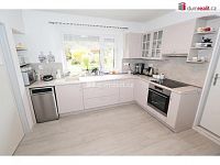 Prostorný rodinný dům po rekonstrukci 4+1, 112 m2 + půda 100 m2, stodola 100 m2, Slabčice, okr. Písek - 12