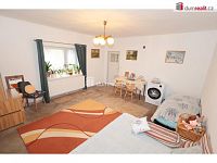 Prostorný rodinný dům po rekonstrukci 4+1, 112 m2 + půda 100 m2, stodola 100 m2, Slabčice, okr. Písek - 16