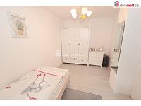 Prostorný rodinný dům po rekonstrukci 4+1, 112 m2 + půda 100 m2, stodola 100 m2, Slabčice, okr. Písek - 19