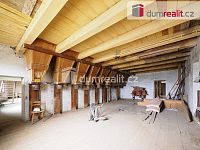 Objekt bývalého mlýna v obci Mšeno a skladu či výrobní haly - 9