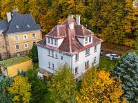 Prostorný byt 3+1 ve zvýšeném přízemí rodinné vily se zahradou a sklepem v Aši - 20