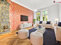 Prodej slunného bytu 2+1 v centu Karlových Varů u lesa  - 26