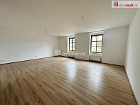 bytová jednotka 2+KK, náměstí Sv. Vavřince, Horní Blatná   - 4