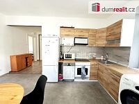 Pronájem prostorného, zrekonstruovaného bytu v Děčíně 2+1
