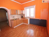 Zavedený hotel s restaurací po kompletní rekonstrukci v Chodové Plané - 16