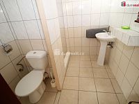 Zavedený hotel s restaurací po kompletní rekonstrukci v Chodové Plané - 23