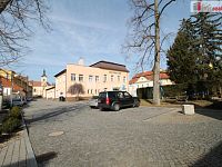 Zavedený hotel s restaurací po kompletní rekonstrukci v Chodové Plané - 26