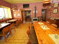 Zavedený hotel s restaurací po kompletní rekonstrukci v Chodové Plané - 6