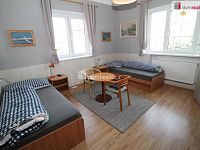 Zavedený hotel s restaurací po kompletní rekonstrukci v Chodové Plané - 9