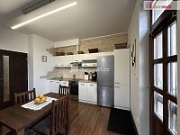 Byt 2+kk 50m2 se zahradou 84m2 - 4