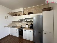 Byt 2+kk 50m2 se zahradou 84m2 - 12