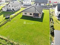 Světlý nízkoenergetický bungalov, 152,40 m2, 4+kk, OV, novostavba 2018, Sibřina