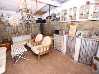 Rodinný dům 5+1 s krásnou zahradou, zahradní besedou, venkovním domkem a garáží v Dolním Rychnově - 11