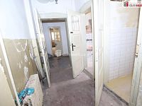 Bývalá škola dechových hudebních nástrojů v Kraslicích - 19