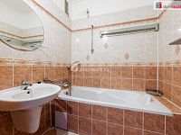 Pronájem bytu 2+1 v Ostrově, S.K.Neumanna 1007 - 9